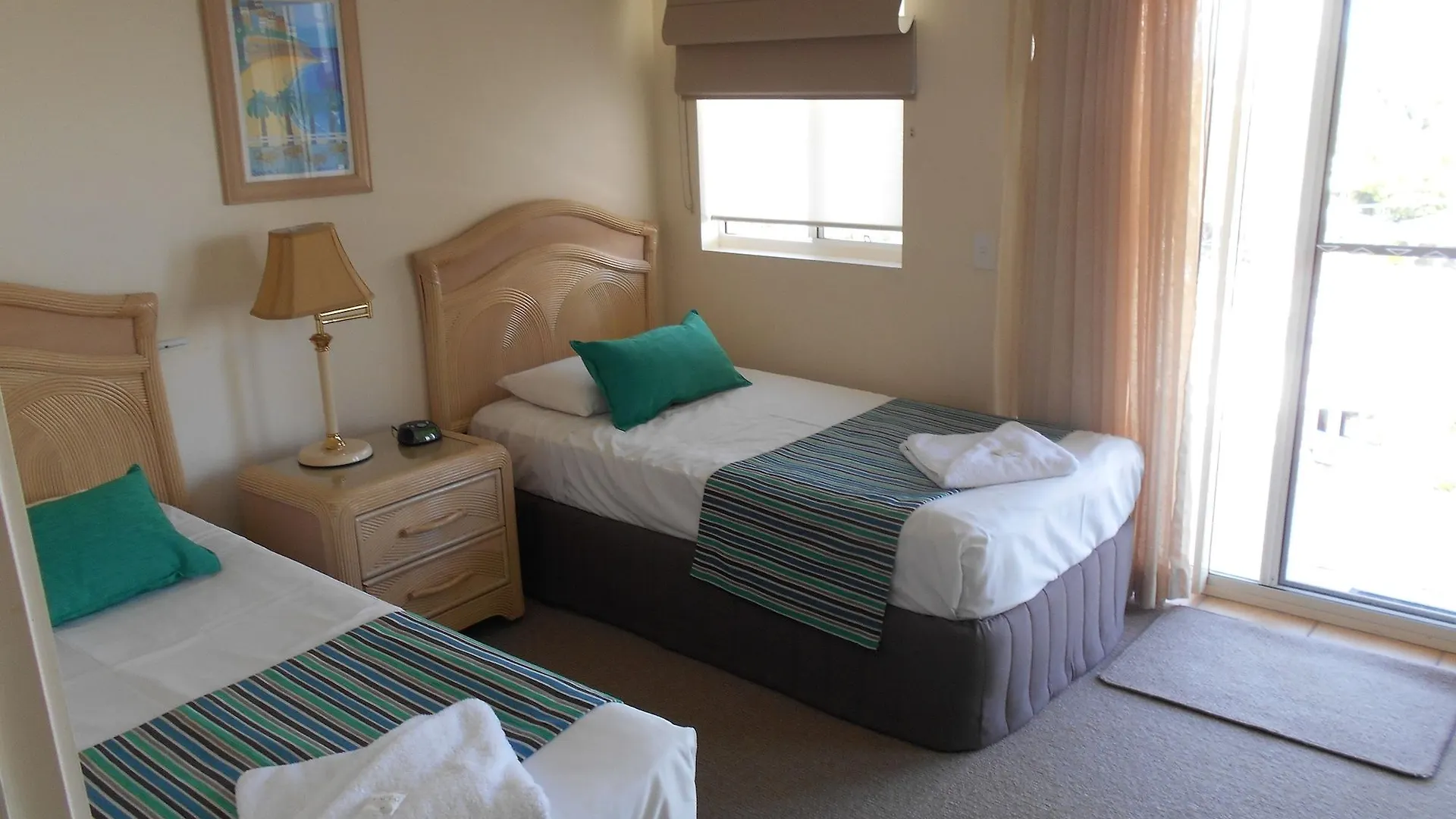 Riviere On Golden Beach Caloundra Aparthotel